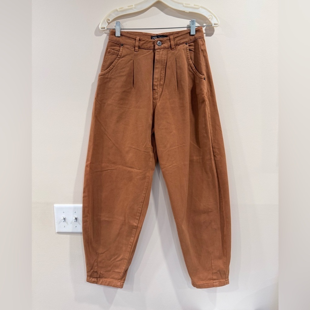 🔥NWOT Brown High-Waisted Pants🔥